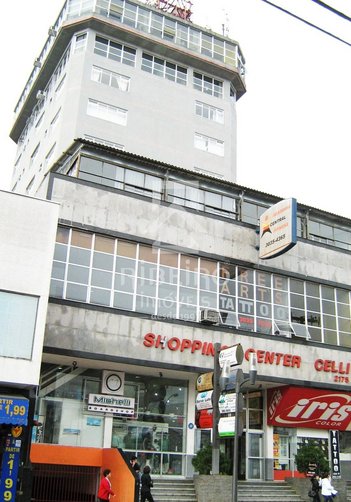 office em Rua Quinze de Novembro, Centro - São José dos Pinhais - PR