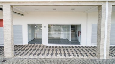 business em Avenida Paraná, Bacacheri - Curitiba - PR