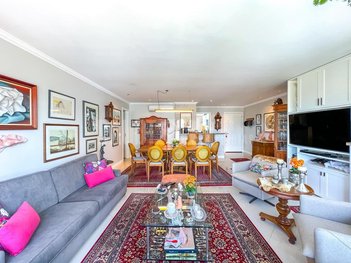 apartment em Rua João Caetano, Três Figueiras - Porto Alegre - RS