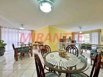 apartment em Rua Sílvia Valadão de Azevedo, Pitangueiras - Guarujá - SP