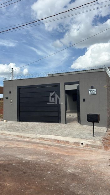 house em Rua Sérgio Campos, Residencial Recanto dos Ipês - Rio Verde - GO