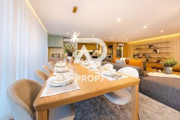 apartment em Rua Capote Valente, Pinheiros - São Paulo - SP