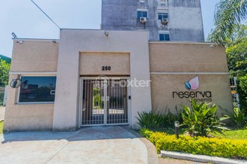 apartment em Avenida Juca Batista, Cavalhada - Porto Alegre - RS