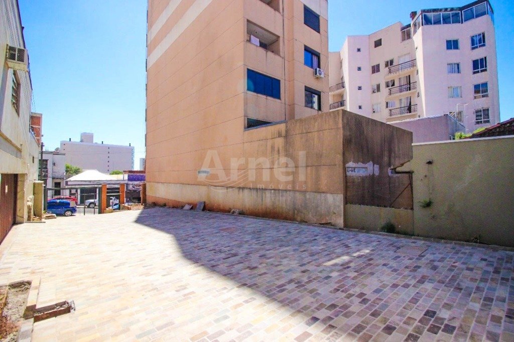 03-FACHADA
