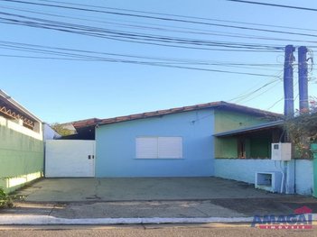 house em Rua Francisca de Freitas Martins, Jardim Califórnia - Jacareí - SP