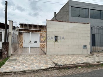 house em Rua Martim Ferreira de Carvalho, Sarandi - Porto Alegre - RS