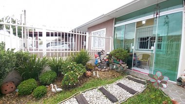 house em Rua Flor-de-liz, Chácara das Rosas - Cachoeirinha - RS
