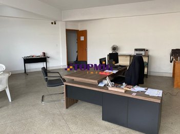 commercial_building em Rua Tiradentes, Industrial - Contagem - MG