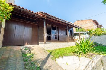house em Rua Emília Gaúna Bochehin, Parque da Matriz - Cachoeirinha - RS