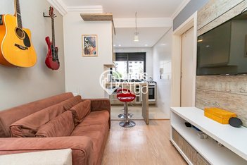 apartment em Rua Alcebíades Plaisant, Água Verde - Curitiba - PR