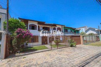 house em Rua Augusto de Mari, Guaíra - Curitiba - PR