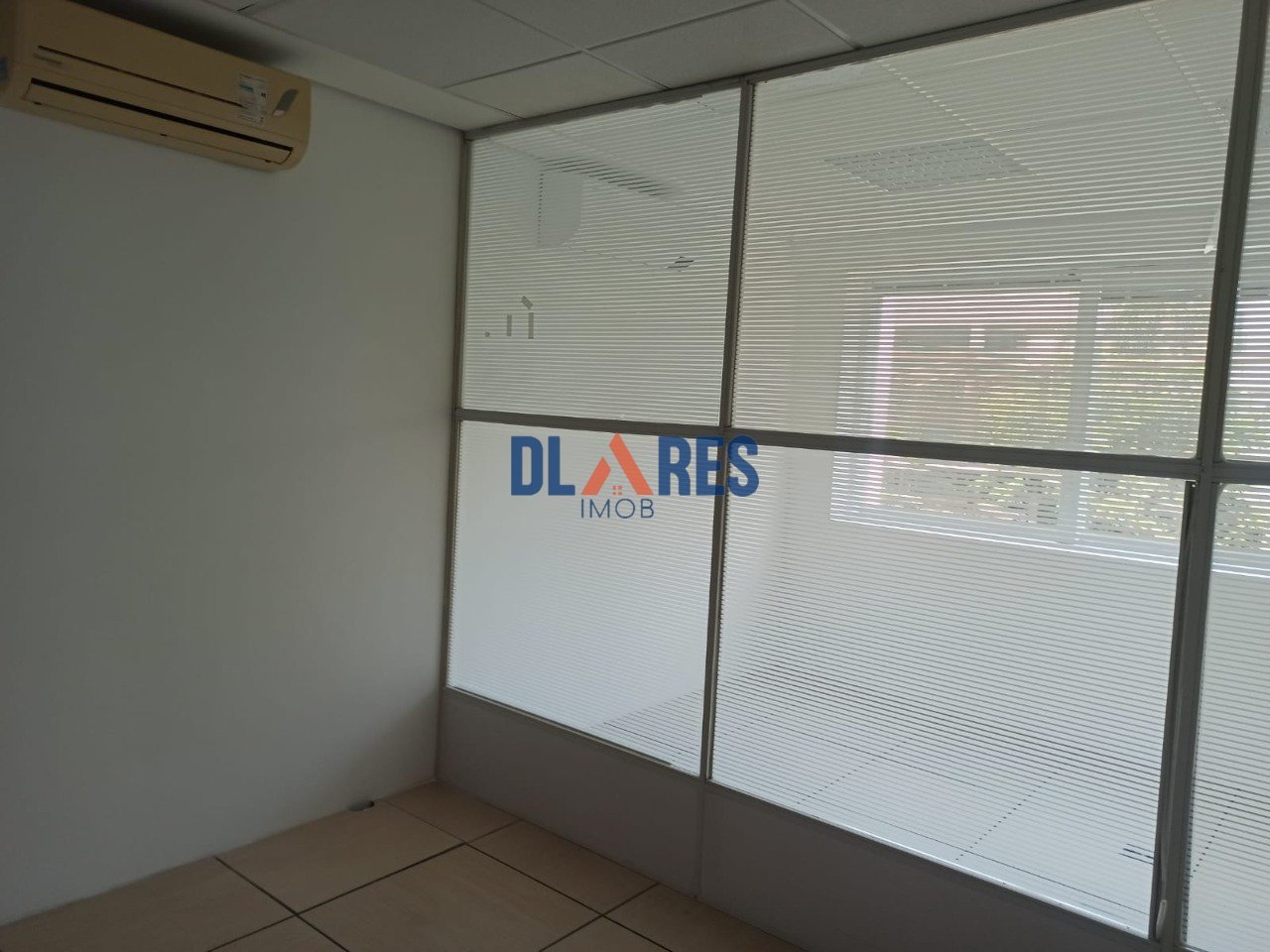 9cb8f379-43db-4a61-b81a-746607a7bd40