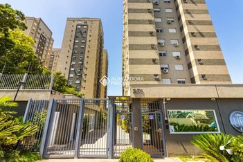 apartment em Rua Attílio Bilibio, Menino Deus - Porto Alegre - RS