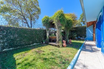 house em Avenida Prefeito Maurício Fruet, Cajuru - Curitiba - PR