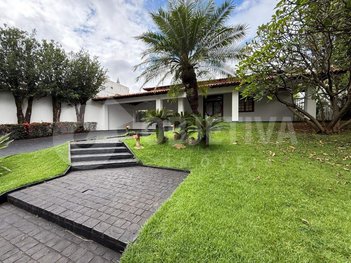 house em Rua Presidente Costa e Silva, Morada da Colina - Uberlândia - MG