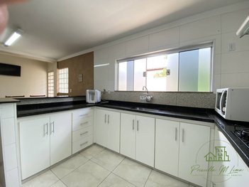 house em Rua Curuzu, Centro - Botucatu - SP