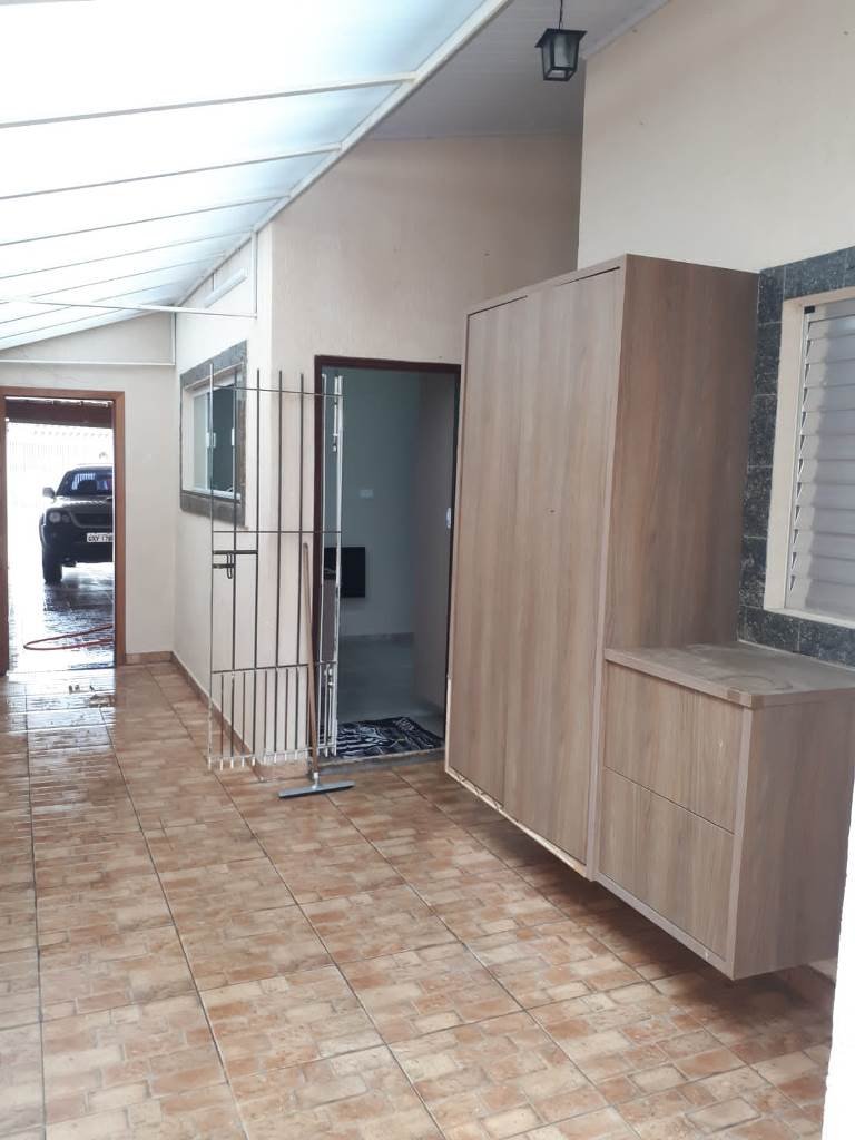 CASA T�RREA NO PARQUE BRASIL