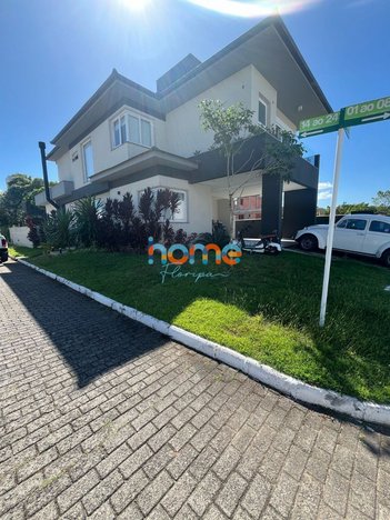 house em Rua Camarinhas, Campeche - Florianópolis - SC