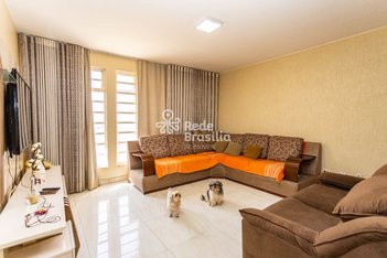 house em QR 406 Conjunto 16, Samambaia Norte (Samambaia) - Brasília - DF