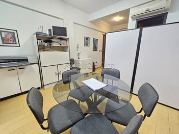 office em Rua Felicíssimo de Azevedo, São João - Porto Alegre - RS
