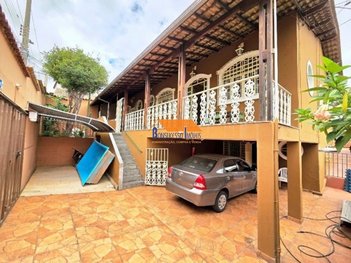 land_lot em Avenida Bernardo de Vasconcelos, Cachoeirinha - Belo Horizonte - MG