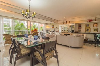 apartment em Avenida Túlio de Rose, Jardim Europa - Porto Alegre - RS