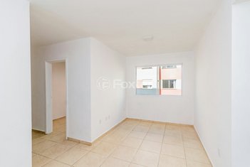 apartment em Rua Gentil Claudionor de Souza Lopes, Chapéu do Sol - Porto Alegre - RS