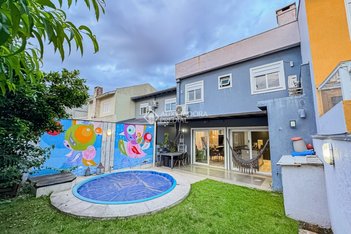 house em Rua Deputado Hugo Mardini, Passo das Pedras - Porto Alegre - RS
