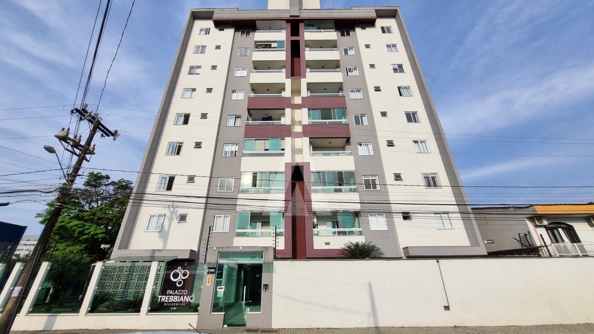 FACHADA 2