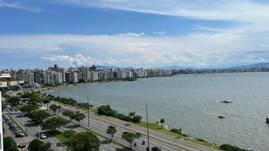 apartment em Avenida Jornalista Rubens de Arruda Ramos, Centro - Florianópolis - SC