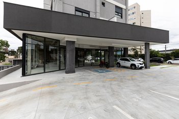 business em Avenida da República, Portão - Curitiba - PR