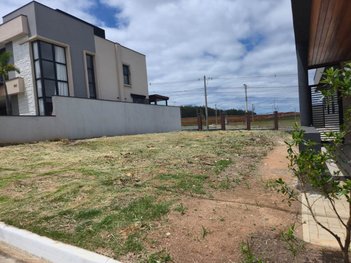 land_lot em Avenida Robson Custódio Machado, Loteamento Floresta - São José dos Campos - SP