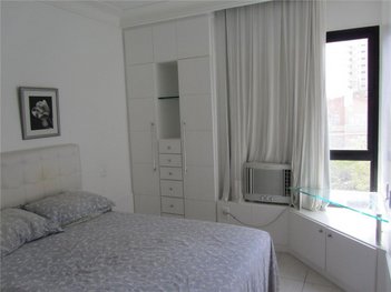 apartment em Avenida Miguel Navarro y Cañizares, Pituba - Salvador - BA