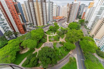 apartment em Praça do Japão, Água Verde - Curitiba - PR