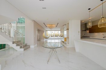 apartment em Rua Professor Guido Straube, Vila Izabel - Curitiba - PR