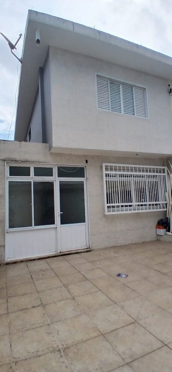 house em Largo Professor Clemente Ferreira, Vila Cascatinha - São Vicente - SP
