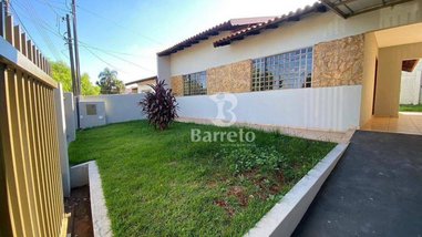 house em Rua Takeo Teshima, Jardim Caviúna - Rolândia - PR
