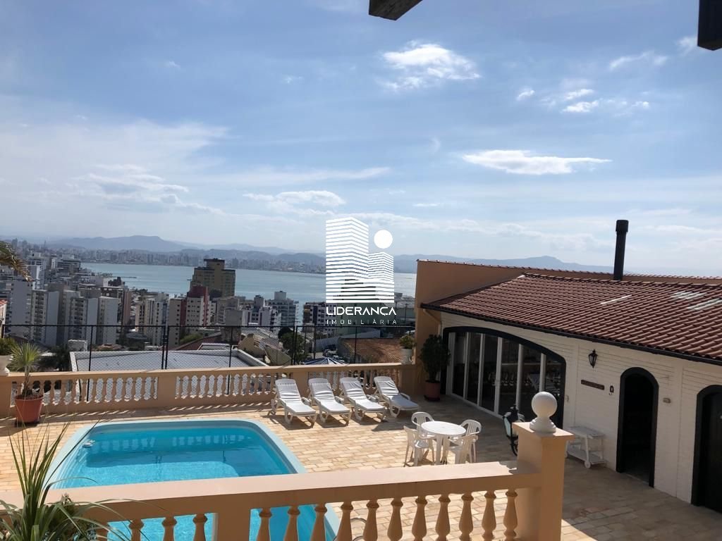 WhatsApp Image 2025-10-23 at 08.41