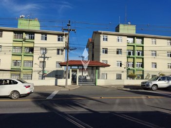 apartment em Rua Izaac Ferreira da Cruz, Sítio Cercado - Curitiba - PR