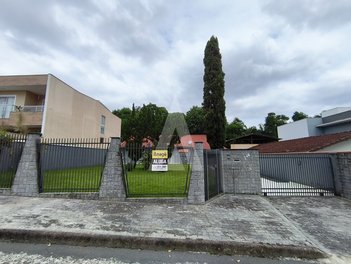 house em Rua Otávio Rosa Filho, Bom Retiro - Joinville - SC