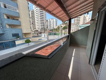 house em Rua Carijós, Tupi - Praia Grande - SP