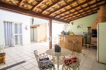 house em Avenida Antônio Pincinato, Recanto Quarto Centenário - Jundiaí - SP