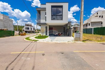 house em Rua Irma Schreiner Maran, Santa Cândida - Curitiba - PR