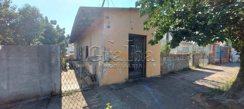 house em Rua Teixeira de Freitas, Santo Antônio - Porto Alegre - RS