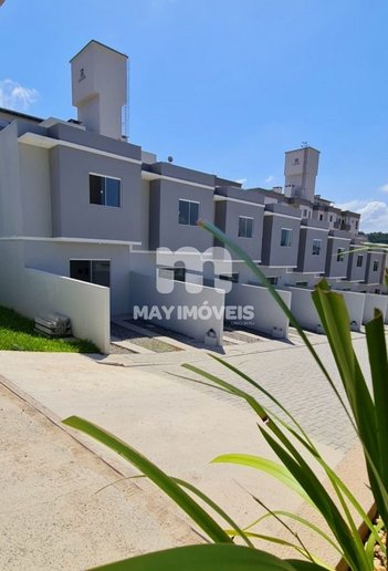 house em Rua Fermino Vieira Cordeiro, Espinheiros - Itajaí - SC