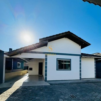 house em do Jura, Ingleses do Rio Vermelho - Florianópolis - SC