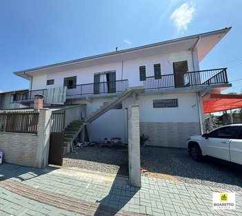 apartment em Rua Lauro Machado, Espinheiros - Joinville - SC