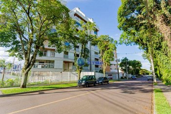 apartment em Rua Pará, Água Verde - Curitiba - PR