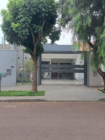 house em Rua Vitório Sambatti, Cj Res. Parigot de Souza - Maringá - PR