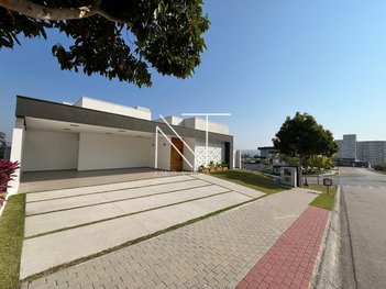 house em Rua Joaquim Vieira Alves, Condomínio Residencial Monte Carlo - São José dos Campos - SP